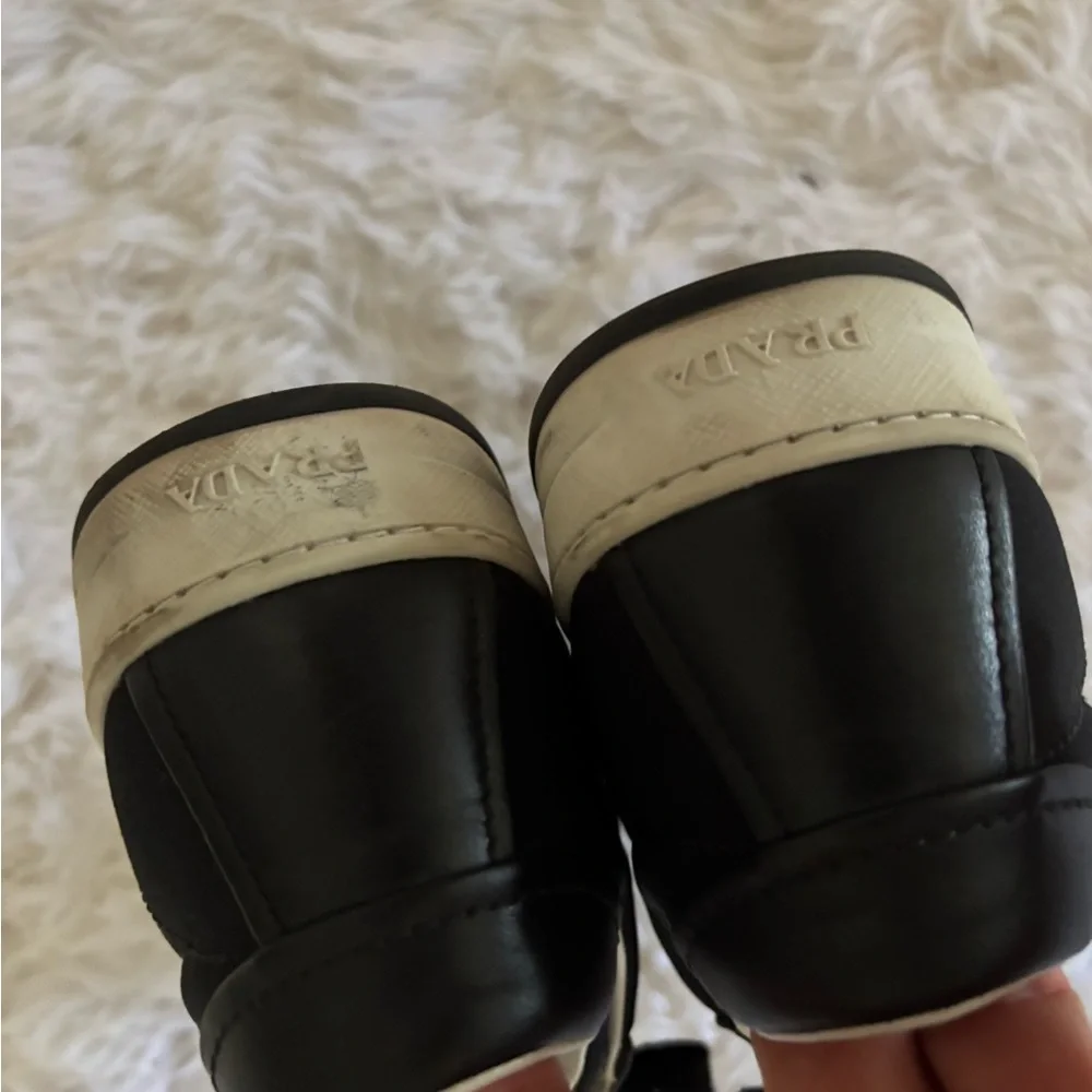 Prada Black and Red Casual Sneakers - Picture 4 of 4
